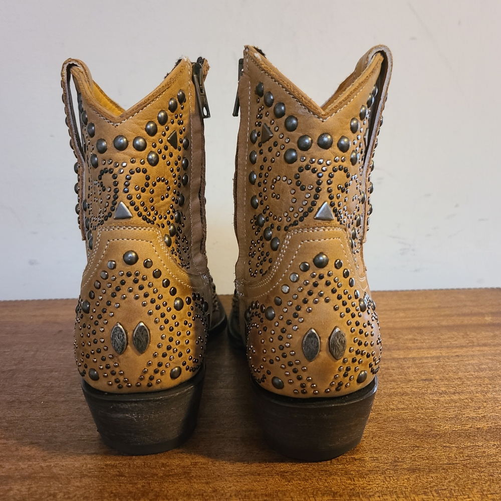 Old Gringo Studded Tan Ankle Boots Size 7.5 - Picture 3 of 6